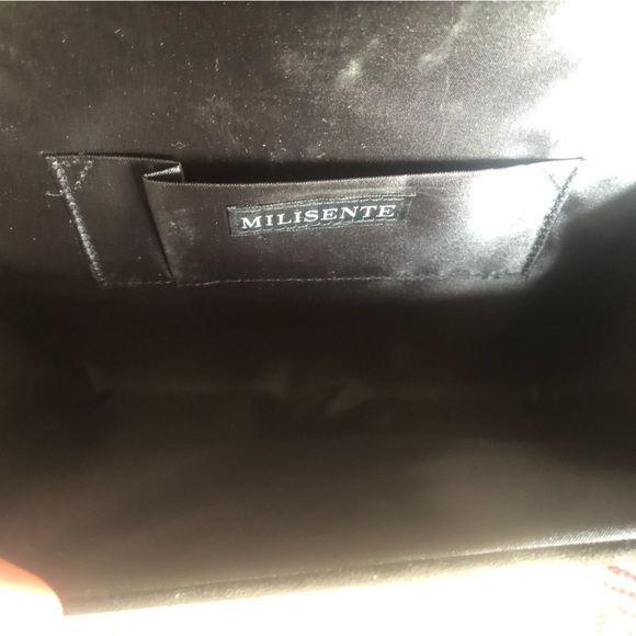 MILISENTE suede chain crossbody bag - Picture 3 of 4